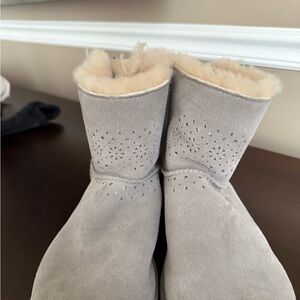 Gray Suede Boots with Shearling Lining